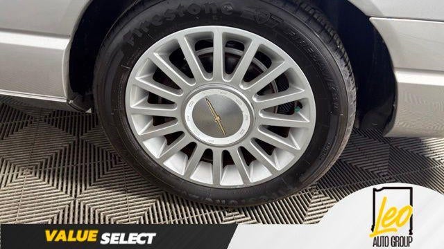 2004 Ford Thunderbird Deluxe