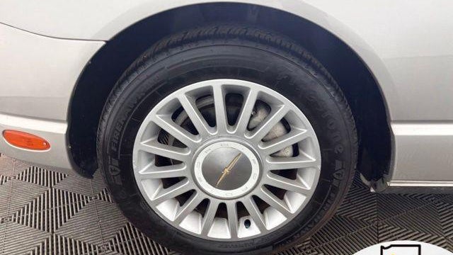2004 Ford Thunderbird Deluxe