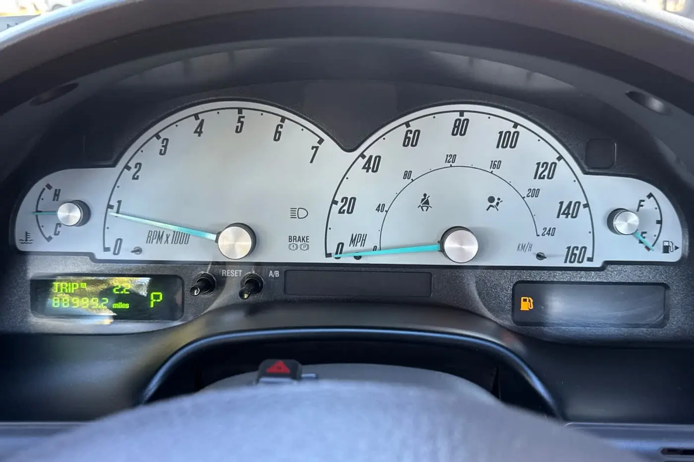 2002 Ford Thunderbird - $13,076