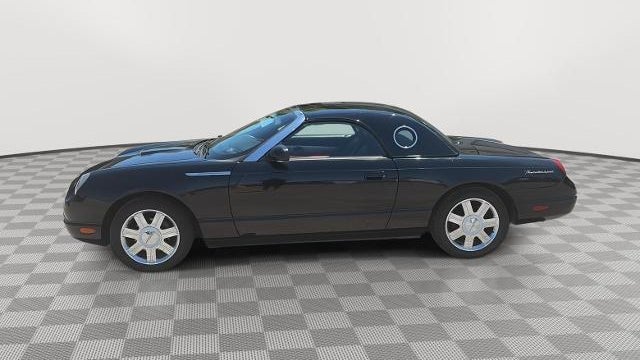 2005 Ford Thunderbird Deluxe