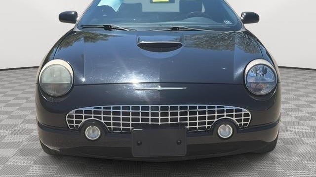 2005 Ford Thunderbird Deluxe