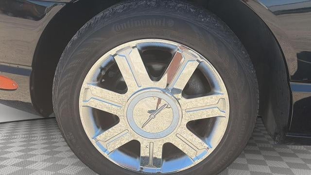 2005 Ford Thunderbird Deluxe