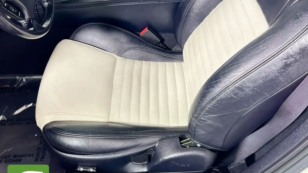 2003 Ford Thunderbird Premium
