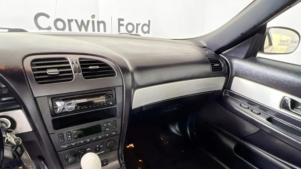 2003 Ford Thunderbird Premium