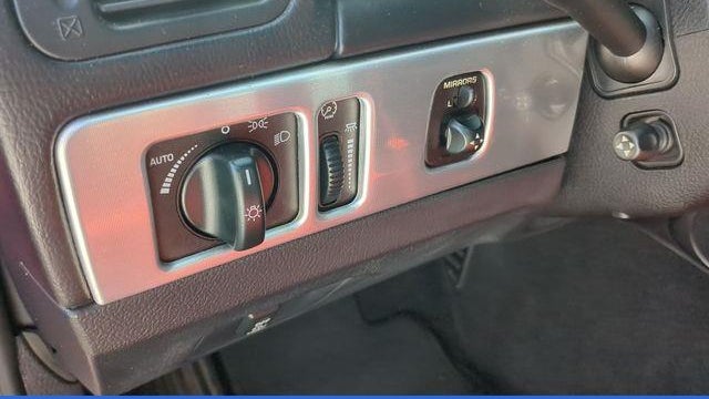 2003 Ford Thunderbird Premium