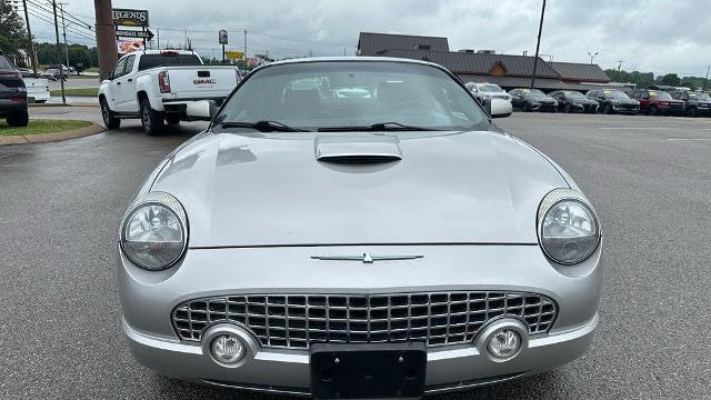 2004 Ford Thunderbird Deluxe