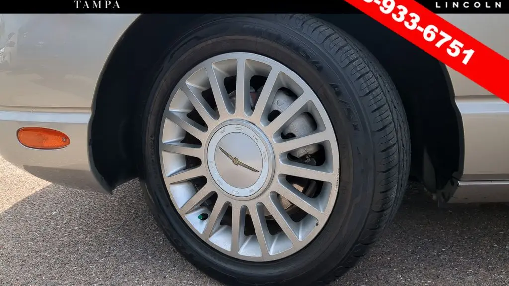 2004 Ford Thunderbird Deluxe