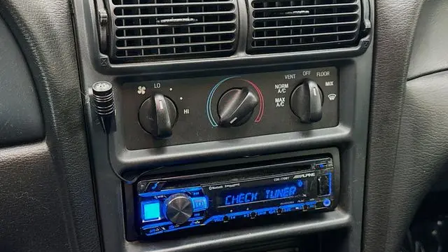 1997 Ford Mustang SVT Cobra Base