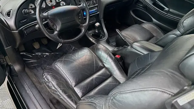 1997 Ford Mustang SVT Cobra Base