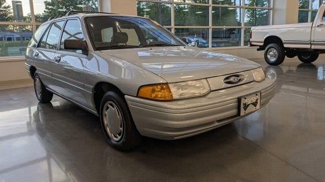 1993 Ford Escort LX