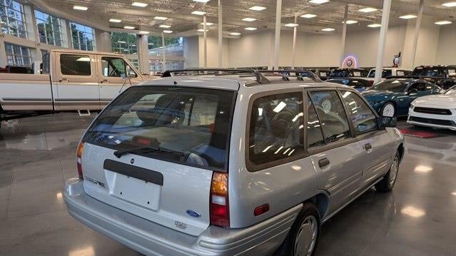 1993 Ford Escort LX