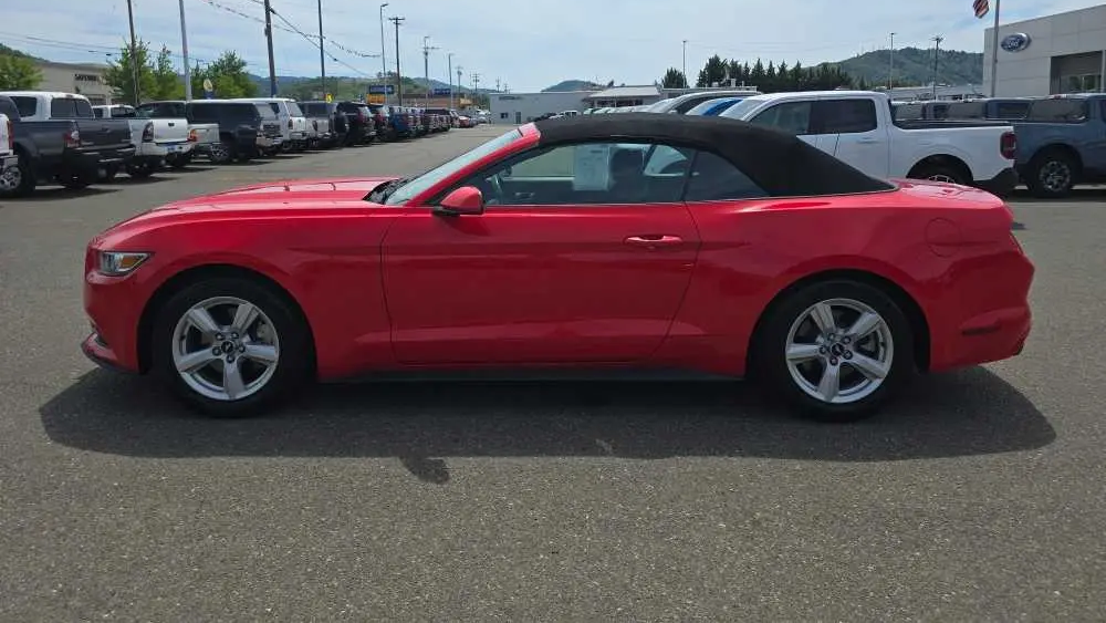 2016 Ford Mustang V6