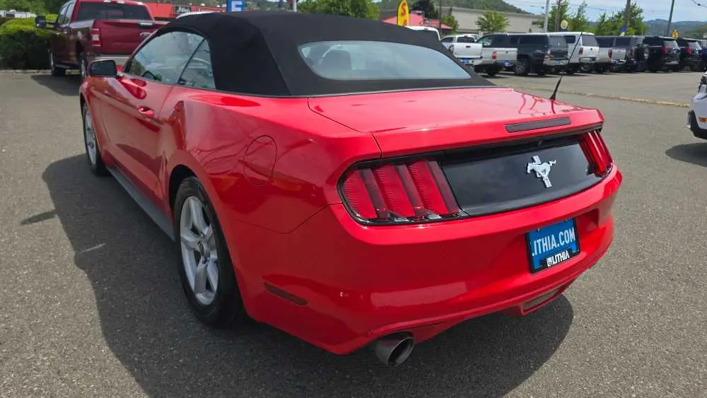 2016 Ford Mustang V6