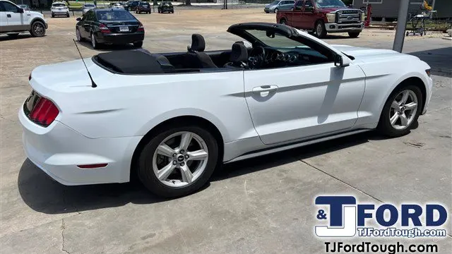 2016 Ford Mustang V6