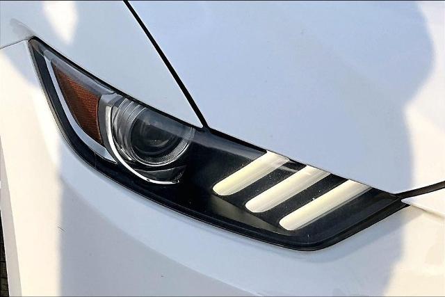 2015 Ford Mustang - $12,162