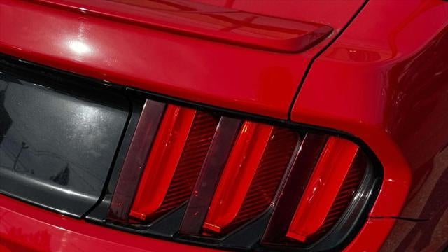 2017 Ford Mustang V6