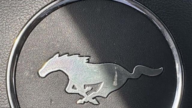 2017 Ford Mustang V6
