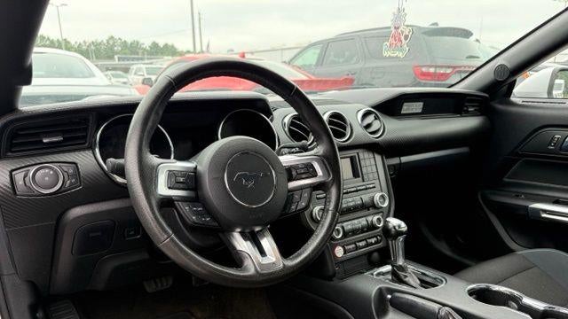 2015 Ford Mustang V6