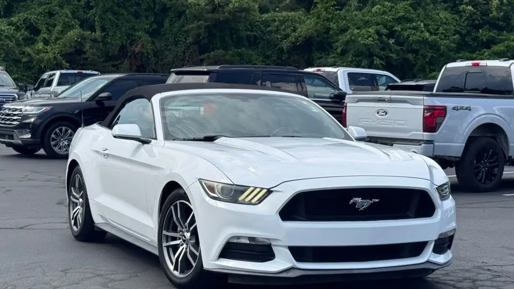 Preowned 2015 Ford Mustang V6 for Sale