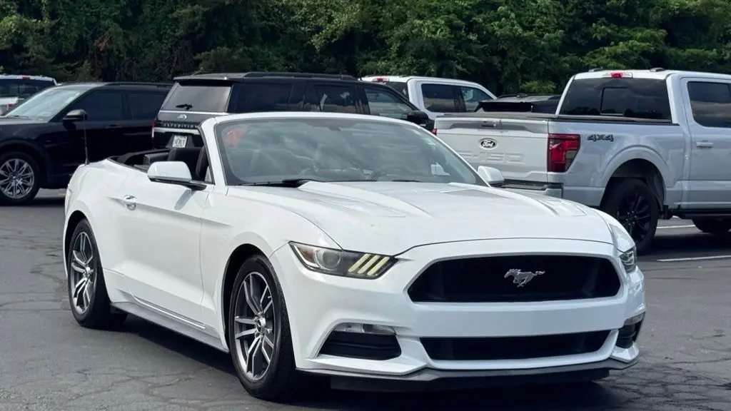 2015 Ford Mustang V6