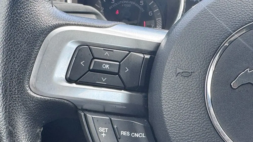 2015 Ford Mustang V6