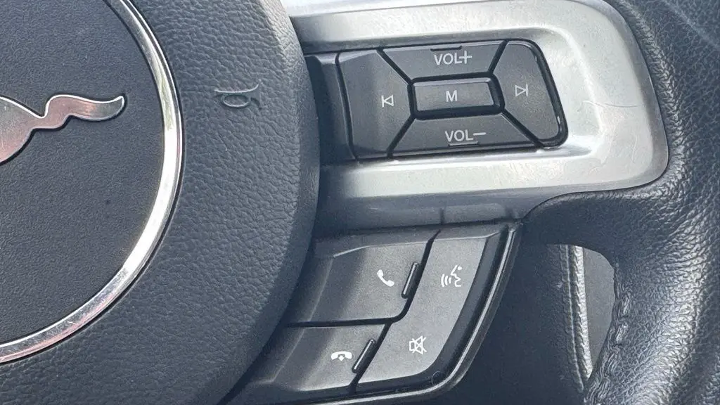 2015 Ford Mustang V6