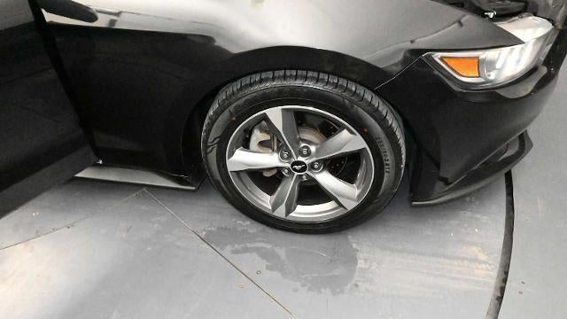 2015 Ford Mustang V6