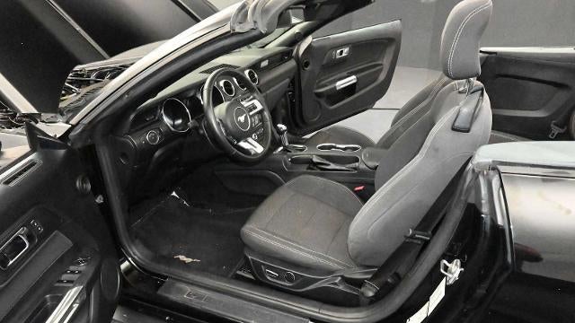 2015 Ford Mustang V6