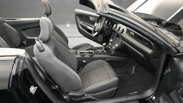 2015 Ford Mustang V6