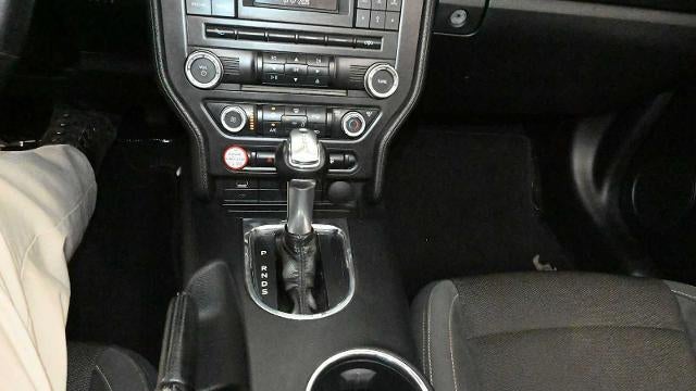 2015 Ford Mustang V6