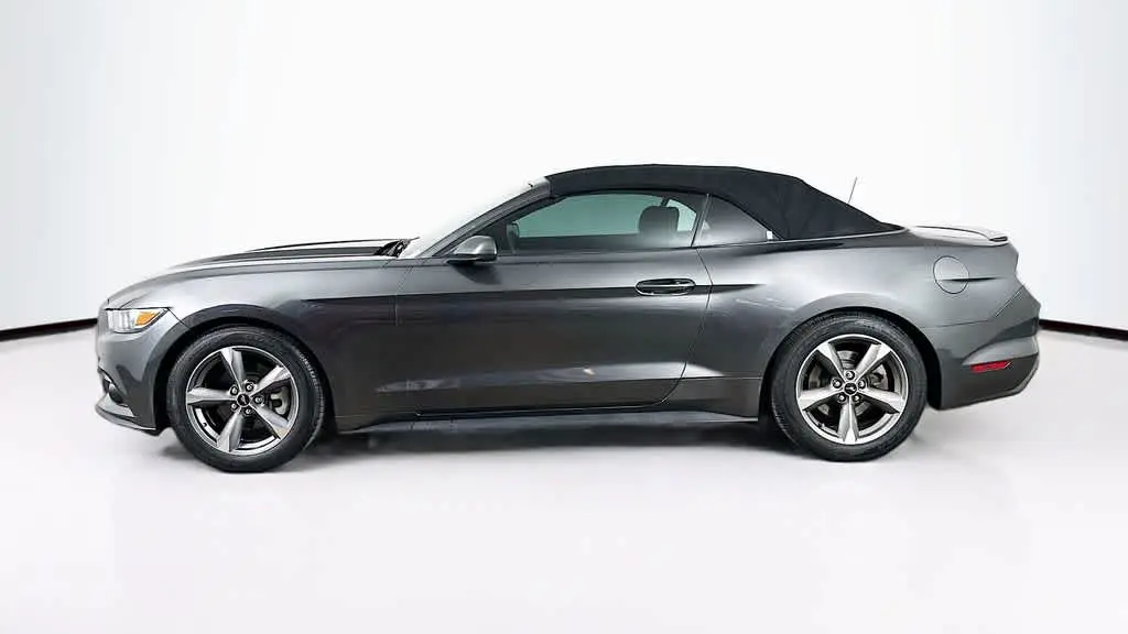 2017 Ford Mustang V6