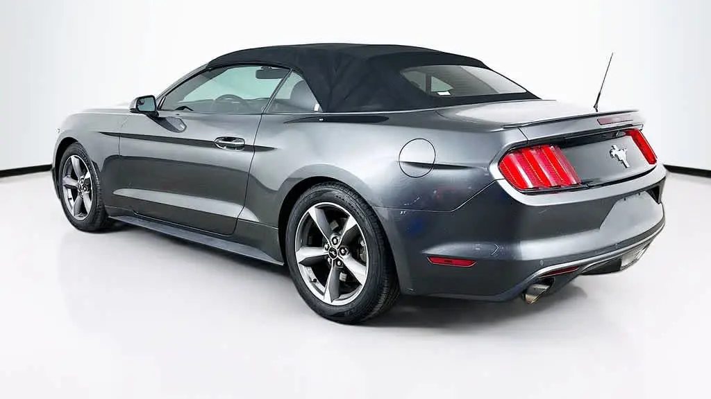 2017 Ford Mustang V6