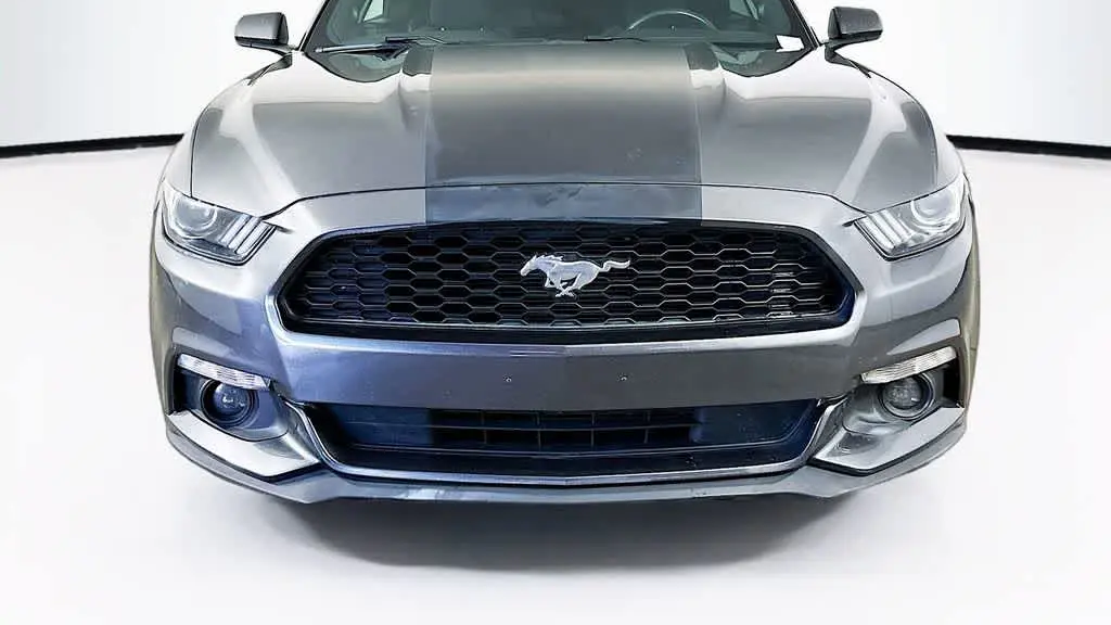 2017 Ford Mustang V6