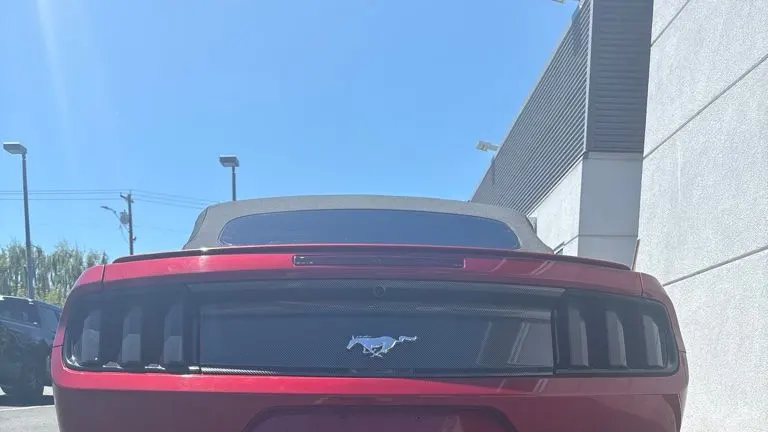 2016 Ford Mustang V6