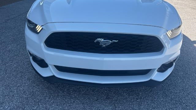 2016 Ford Mustang V6