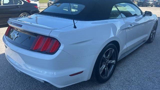 2016 Ford Mustang V6
