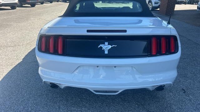 2016 Ford Mustang V6
