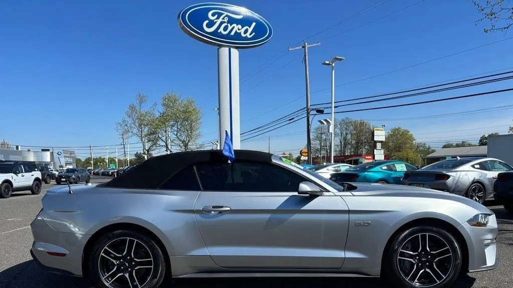 2022 Ford Mustang GT Premium