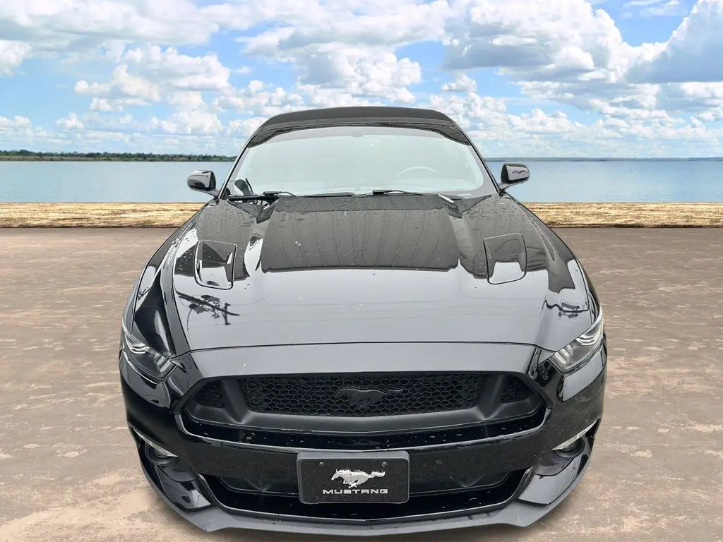 2016 Ford Mustang - $29,500