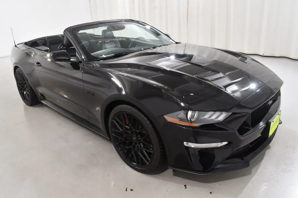 2018 Ford Mustang - $32,755