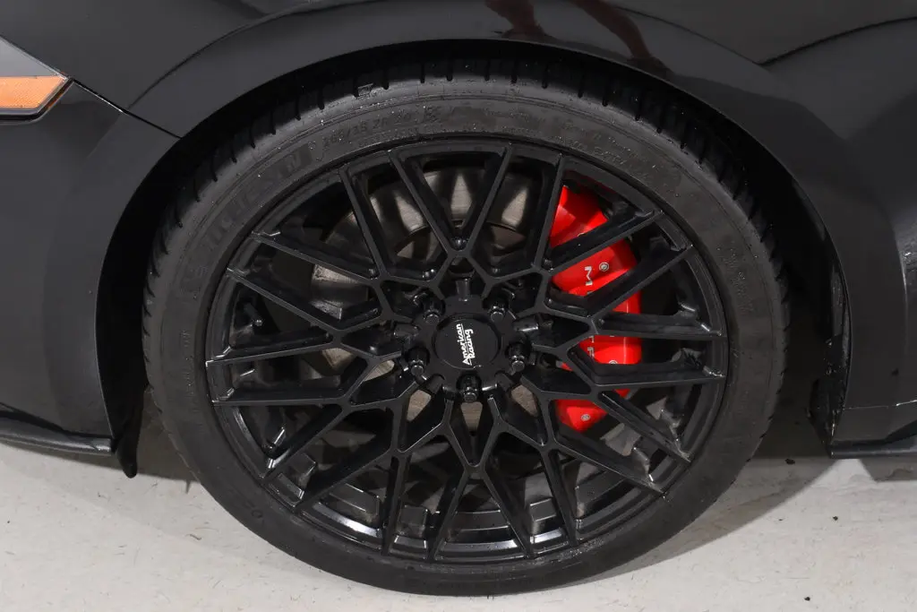 2018 Ford Mustang - $32,755