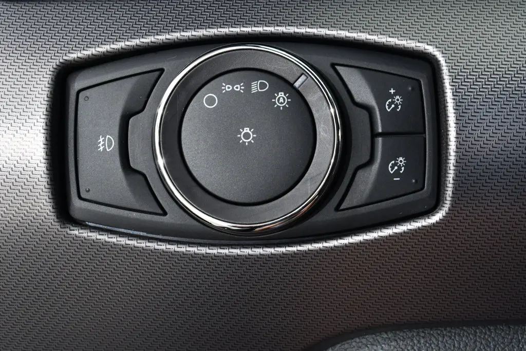 2018 Ford Mustang - $32,755