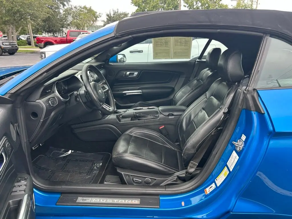 2019 Ford Mustang - $22,797