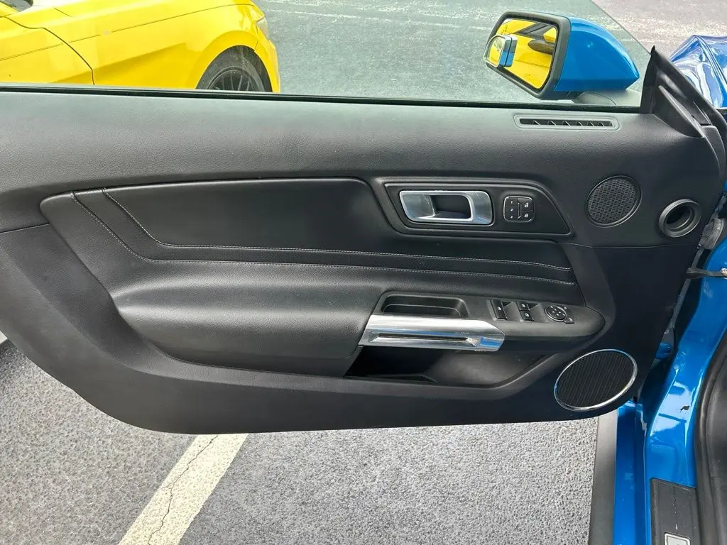 2019 Ford Mustang - $22,797
