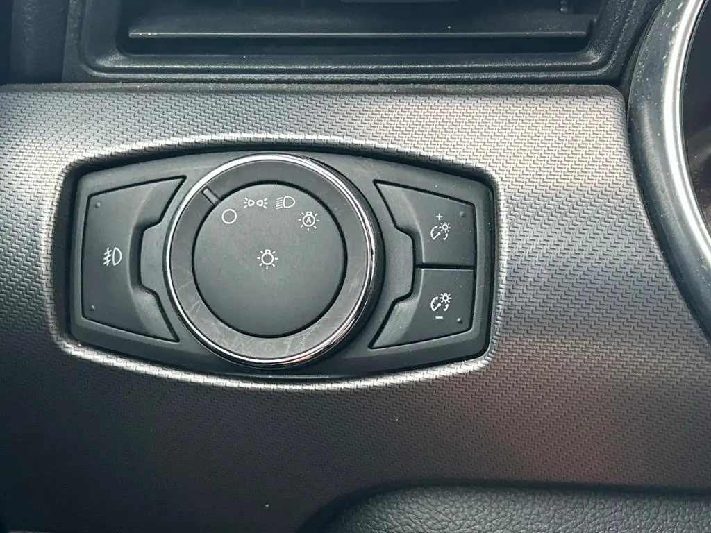 2019 Ford Mustang - $22,797