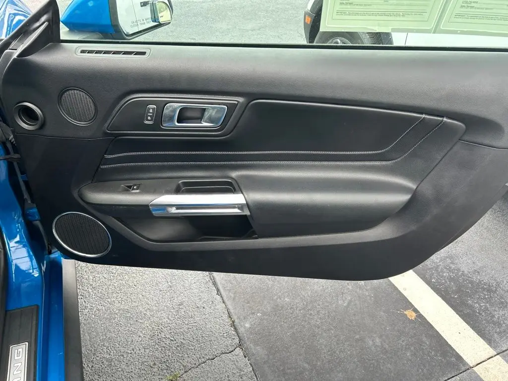 2019 Ford Mustang - $22,797