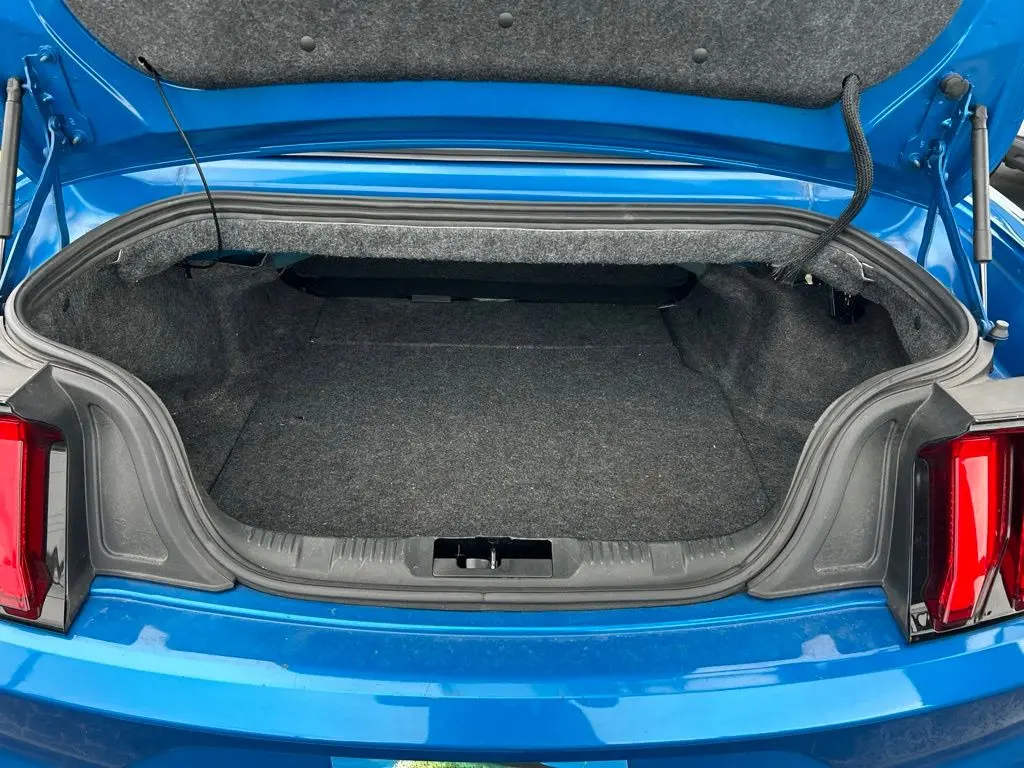 2019 Ford Mustang - $22,797