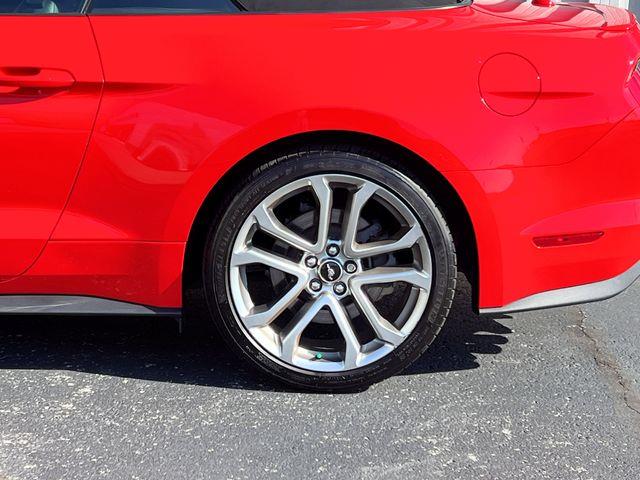 2019 Ford Mustang - $25,888