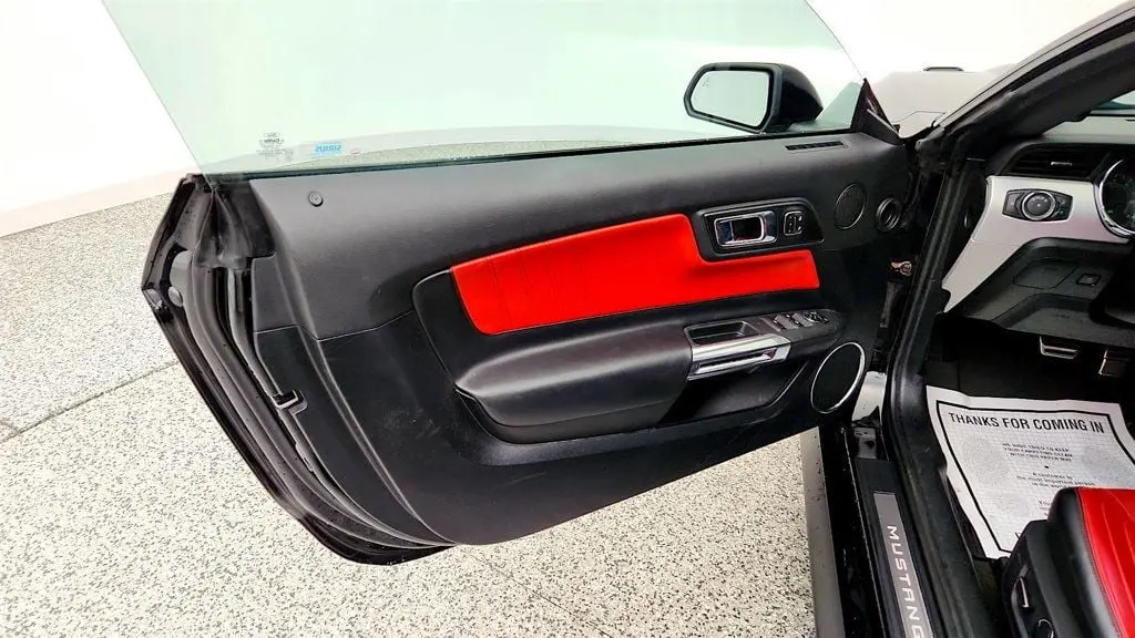 2016 Ford Mustang - $14,495
