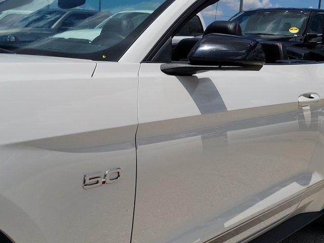 2017 Ford Mustang - $31,789
